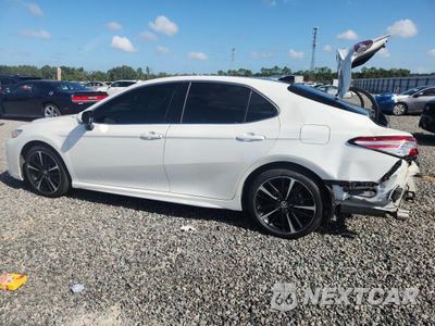 Drugie zdjęcie samochodu z przodu: 2020 TOYOTA CAMRY XSE VIN:4T1K61AK4LU363343 - miniatura