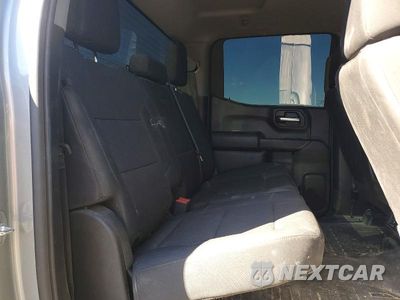 Zdjęcie 10 z 12 samochodu: 2025 GMC SIERRA K1500 VIN:1GTUUAED5SZ149123 - miniatura
