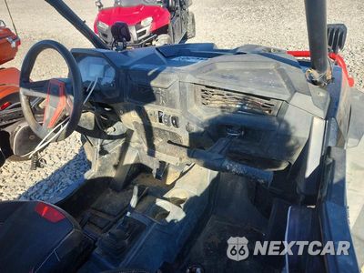 Piąte zdjęcie samochodu w środku: 2019 POLARIS RZR UTILITY VEHICLE VIN:3NSVDE990KH828064 - miniatura