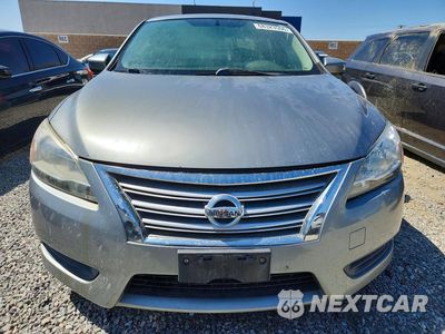Piąte zdjęcie samochodu w środku: 2014 NISSAN SENTRA S VIN:3N1AB7AP1EL632828 - miniatura