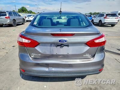 Zdjęcie 6 z 12 samochodu: 2014 FORD FOCUS SE VIN:1FADP3F29EL281508 - miniatura