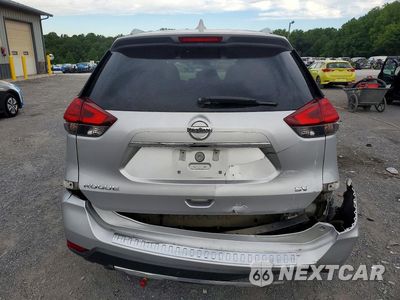 Zdjęcie 6 z 13 samochodu: 2017 NISSAN ROGUE SV VIN:5N1AT2MT2HC874884 - miniatura