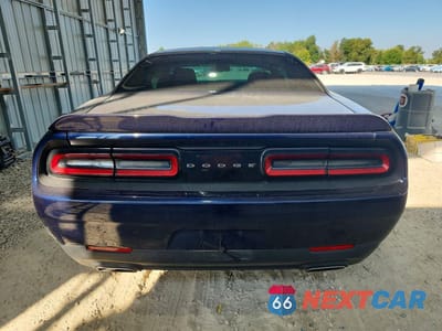 Zdjęcie 6 z 12 samochodu: 2016 DODGE CHALLENGER SXT VIN:2C3CDZAG7GH172599 - miniatura