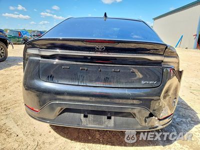 Zdjęcie 6 z 12 samochodu: 2026 TOYOTA PRIUS PLUG-IN HYBRID XSE VIN:JTDACACU1T3075681 - miniatura