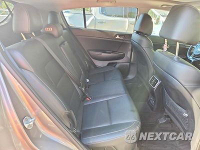 Zdjęcie 11 z 13 samochodu: 2017 KIA SPORTAGE EX VIN:KNDPNCAC8H7105172 - miniatura