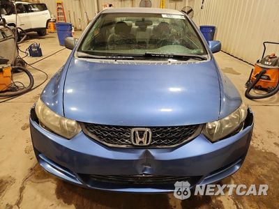 Piąte zdjęcie samochodu w środku: 2010 HONDA CIVIC LX VIN:2HGFG1B61AH513267 - miniatura