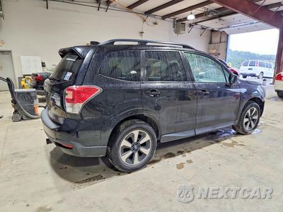 Trzecie zdjęcie samochodu z tyłu: 2017 SUBARU FORESTER 2.5I PREMIUM VIN:JF2SJAEC5HH422228 - miniatura