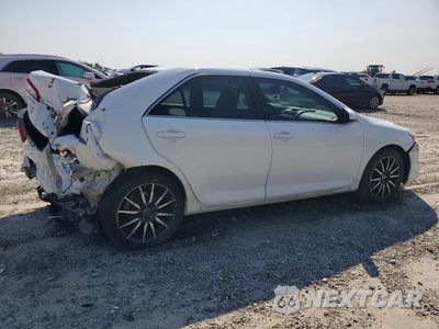 Trzecie zdjęcie samochodu z tyłu: 2014 TOYOTA CAMRY LE VIN:4T1BF1FK9EU464227 - miniatura