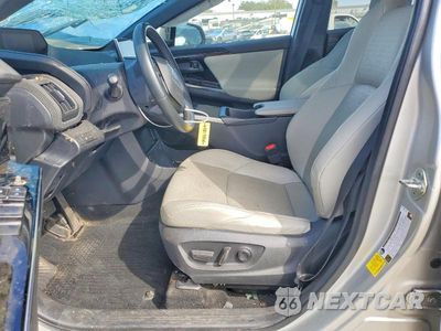 Zdjęcie 7 z 12 samochodu: 2023 TOYOTA BZ4X LIMITED VIN:JTMABACA2PA026435 - miniatura