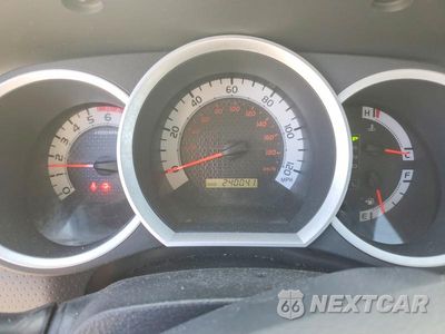 Zdjęcie 9 z 12 samochodu: 2013 TOYOTA TACOMA V6 VIN:3TMLU4EN1DM118395 - miniatura