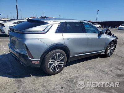 Trzecie zdjęcie samochodu z tyłu: 2024 CADILLAC LYRIQ LUXURY VIN:1GYKPRRL5RZ127240 - miniatura
