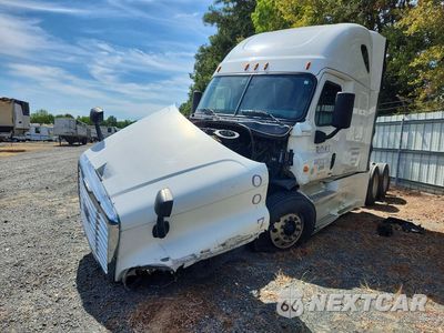 2016 FREIGHTLINER CASCADIA 125 SEMI TRUCK 1FUJGLDR4GLGP8703 - główne zdjęcie licytacji z USA - miniatura