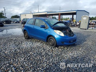 Czwarte zdjęcie samochodu z boku: 2007 TOYOTA YARIS BASE VIN:JTDJT923675071112 - miniatura