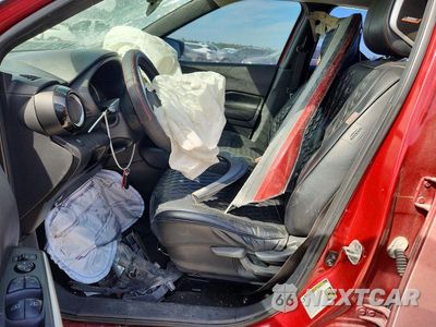 Zdjęcie 7 z 12 samochodu: 2019 NISSAN KICKS SR VIN:3N1CP5CU5KL533765 - miniatura