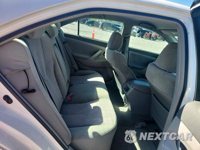 Zdjęcie 10 z 12 samochodu: 2010 TOYOTA CAMRY LE VIN:4T4BF3EK5AR070186 - miniatura