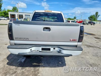 Zdjęcie 6 z 13 samochodu: 2005 GMC SIERRA SL VIN:2GTEC13T651257586 - miniatura
