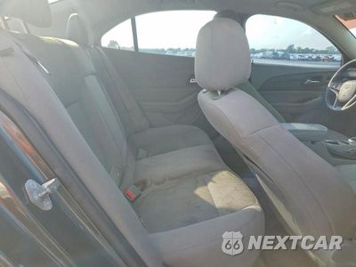 Zdjęcie 10 z 12 samochodu: 2015 CHEVROLET MALIBU LS VIN:1G11A5SL1FF140370 - miniatura