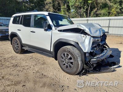 Czwarte zdjęcie samochodu z boku: 2027 TOYOTA LAND CRUISER BASE VIN:JTEABFAJ1VK069182 - miniatura