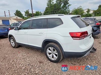 Drugie zdjęcie samochodu z przodu: 2019 VOLKSWAGEN ATLAS SE VIN:1V2UR2CA4KC579744 - miniatura