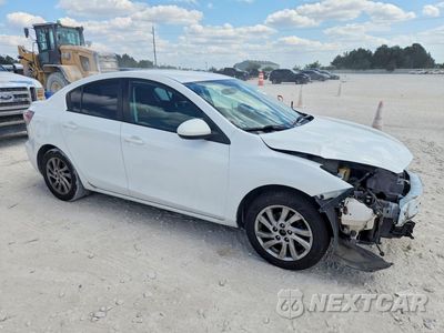 Czwarte zdjęcie samochodu z boku: 2012 MAZDA 3 I VIN:JM1BL1V78C1646879 - miniatura