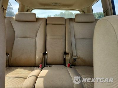 Zdjęcie 10 z 13 samochodu: 2006 TOYOTA HIGHLANDER BASE VIN:JTEEP21A460163369 - miniatura