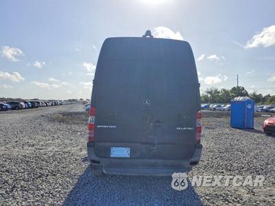 Zdjęcie 6 z 13 samochodu: 2014 MERCEDES-BENZ SPRINTER 2500 DELIVERY VAN VIN:WD3PE7CC2E5872814 - miniatura