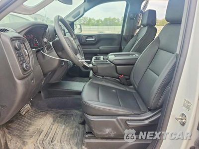Zdjęcie 7 z 12 samochodu: 2024 CHEVROLET SILVERADO K1500 VIN:3GCPDAEK1RG419129 - miniatura