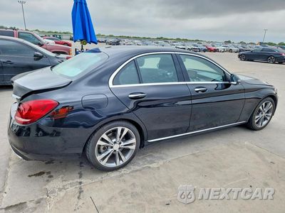 Trzecie zdjęcie samochodu z tyłu: 2016 MERCEDES-BENZ C 300 VIN:55SWF4JB1GU157370 - miniatura