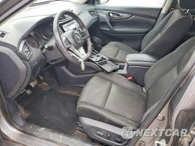 Zdjęcie 7 z 13 samochodu: 2017 NISSAN ROGUE SV VIN:KNMAT2MV6HP599342 - miniatura