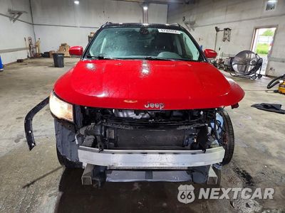 Piąte zdjęcie samochodu w środku: 2020 JEEP COMPASS LIMITED VIN:3C4NJDCB6LT228261 - miniatura