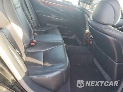 Zdjęcie 10 z 12 samochodu: 2011 LEXUS LS 460L VIN:JTHDL5EF0B5004041 - miniatura