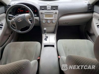 Zdjęcie 8 z 13 samochodu: 2008 TOYOTA CAMRY LE VIN:4T4BE46K68R032936 - miniatura