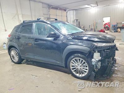 Czwarte zdjęcie samochodu z boku: 2020 HYUNDAI KONA SEL PLUS VIN:KM8K62AA4LU523900 - miniatura