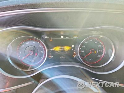 Zdjęcie 9 z 12 samochodu: 2014 DODGE CHARGER R/T VIN:2C3CDXCT0EH173248 - miniatura