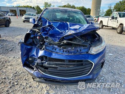 Piąte zdjęcie samochodu w środku: 2017 CHEVROLET TRAX LS VIN:3GNCJKSB1HL172449 - miniatura