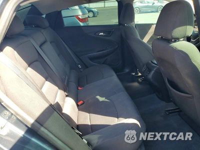 Zdjęcie 10 z 12 samochodu: 2019 CHEVROLET MALIBU LT VIN:1G1ZD5ST8KF171765 - miniatura
