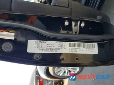 Zdjęcie 13 z 13 samochodu: 2017 CHRYSLER 300 LIMITED VIN:2C3CCAAGXHH599653 - miniatura