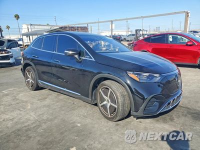 Czwarte zdjęcie samochodu z boku: 2023 MERCEDES-BENZ EQE SUV 350 4MATIC VIN:4JGGM1CB9PA027137 - miniatura