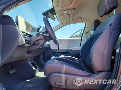 Zdjęcie 7 z 14 samochodu: 2023 HYUNDAI IONIQ 5 SE VIN:KM8KM4AE5PU166902 - miniatura