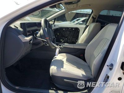 Zdjęcie 7 z 13 samochodu: 2026 HYUNDAI SONATA HYBRID BLUE VIN:KMHL24JJ7TA143379 - miniatura