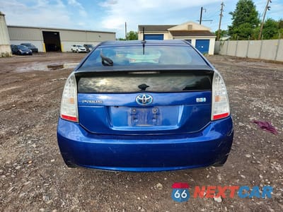 Zdjęcie 6 z 12 samochodu: 2010 TOYOTA PRIUS III VIN:JTDKN3DU1A1275347 - miniatura