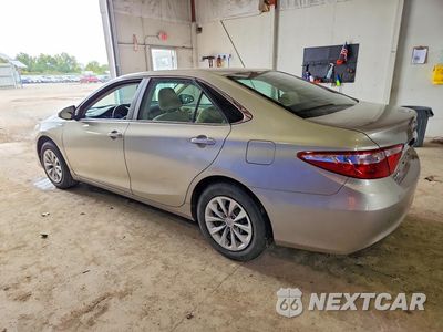 Drugie zdjęcie samochodu z przodu: 2015 TOYOTA CAMRY HYBRID LE VIN:4T1BD1FK7FU164595 - miniatura