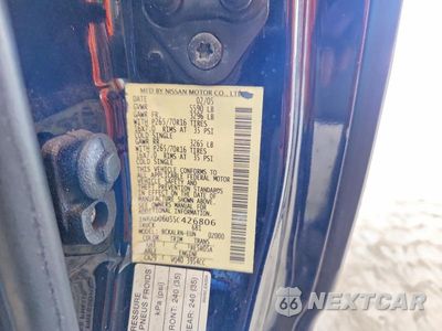 Zdjęcie 12 z 12 samochodu: 2005 NISSAN FRONTIER SE VIN:1N6AD06U55C426806 - miniatura