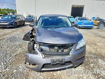 Piąte zdjęcie samochodu w środku: 2015 NISSAN SENTRA S VIN:3N1AB7AP0FY356081 - miniatura