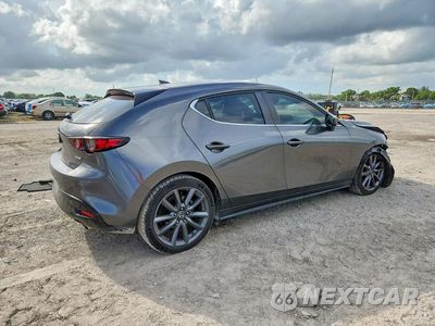 Trzecie zdjęcie samochodu z tyłu: 2019 MAZDA 3 PREFERRED VIN:JM1BPAMM8K1146702 - miniatura