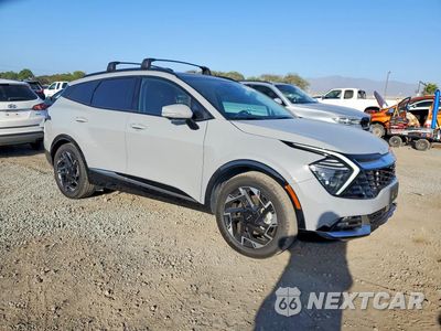 Czwarte zdjęcie samochodu z boku: 2025 KIA SPORTAGE SX PRESTIGE VIN:5XYK53DF0SG242679 - miniatura