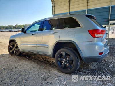 Drugie zdjęcie samochodu z przodu: 2013 JEEP GRAND CHEROKEE OVERLAND VIN:1C4RJECG4DC612796 - miniatura