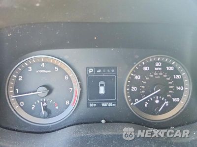 Zdjęcie 9 z 14 samochodu: 2017 HYUNDAI TUCSON SE VIN:KM8J33A45HU452668 - miniatura
