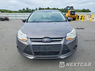 Piąte zdjęcie samochodu w środku: 2014 FORD FOCUS SE VIN:1FADP3F2XEL227313 - miniatura