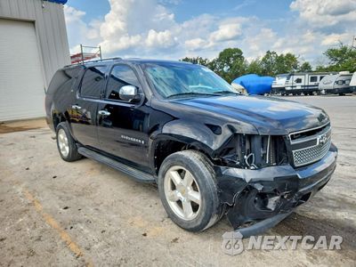 Czwarte zdjęcie samochodu z boku: 2008 CHEVROLET SUBURBAN K1500 LS VIN:1GNFK163X8J213675 - miniatura